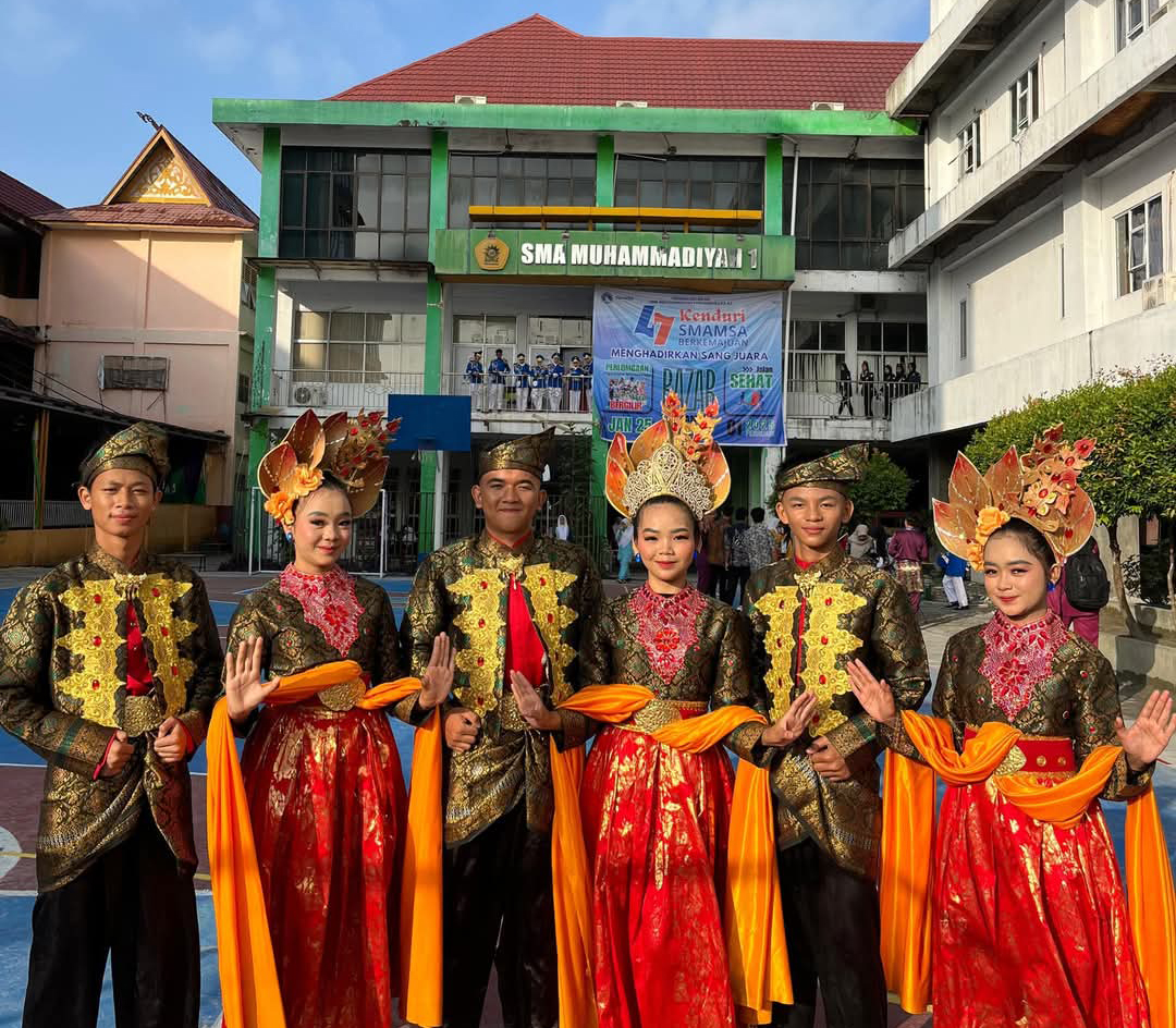 SMPN 27 Pekanbaru Meraih Juara Kedua Lomba Tari Kreasi Nusantara di acara Kenduri Ke-47 SMAMSA Berkemajuan